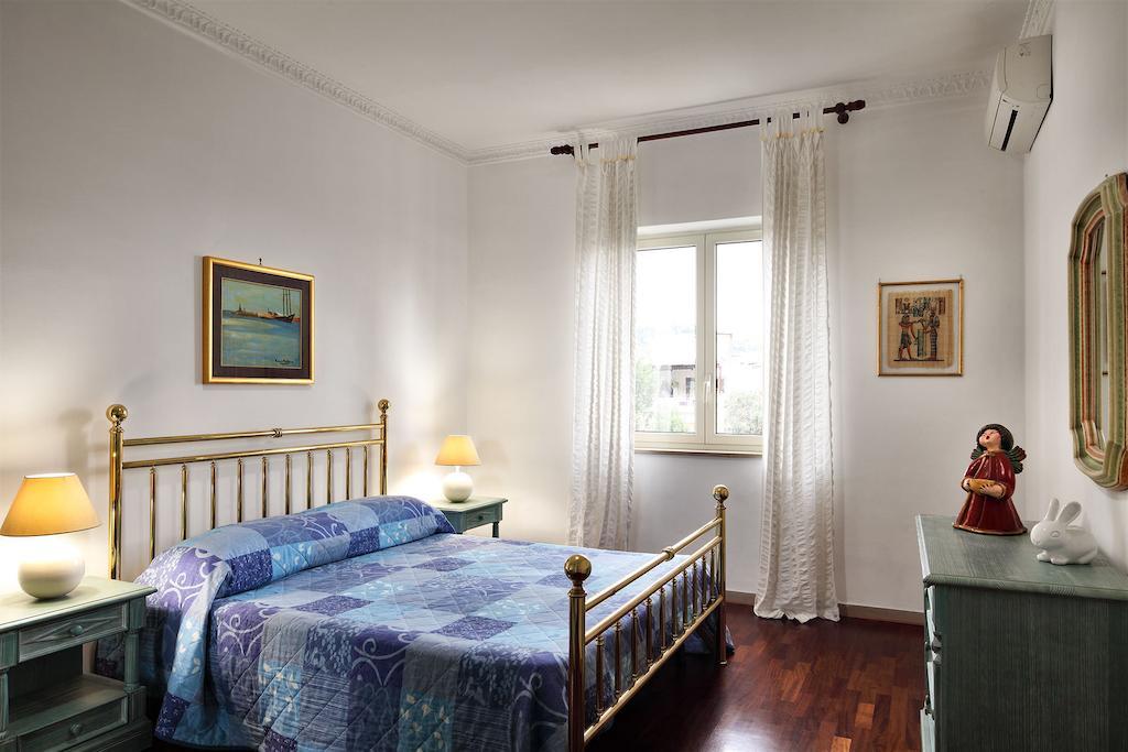 Caruso 1 By Villasandco Rentalsorrento Cameră foto
