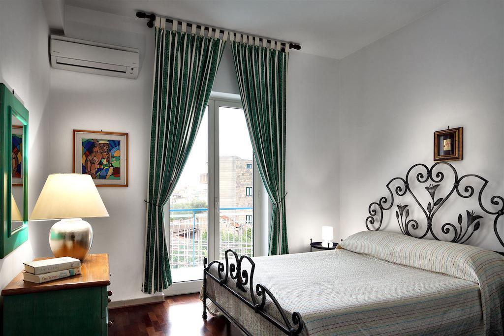 Caruso 1 By Villasandco Rentalsorrento Cameră foto